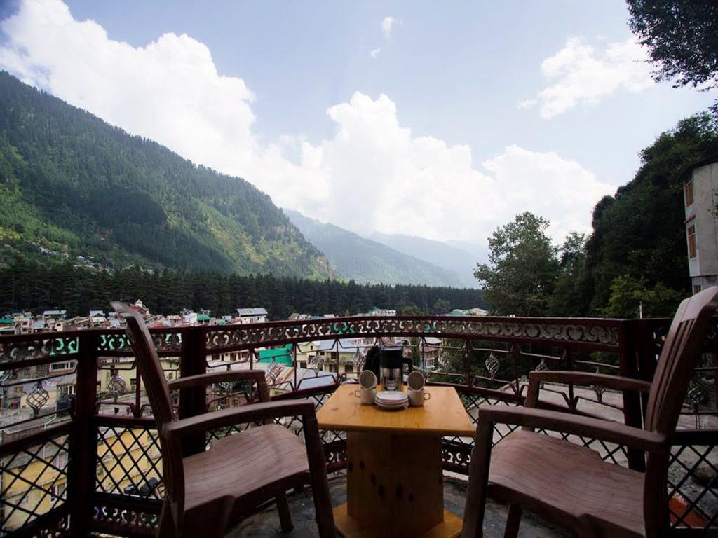 Himanshu Resorts Manāli Camera foto